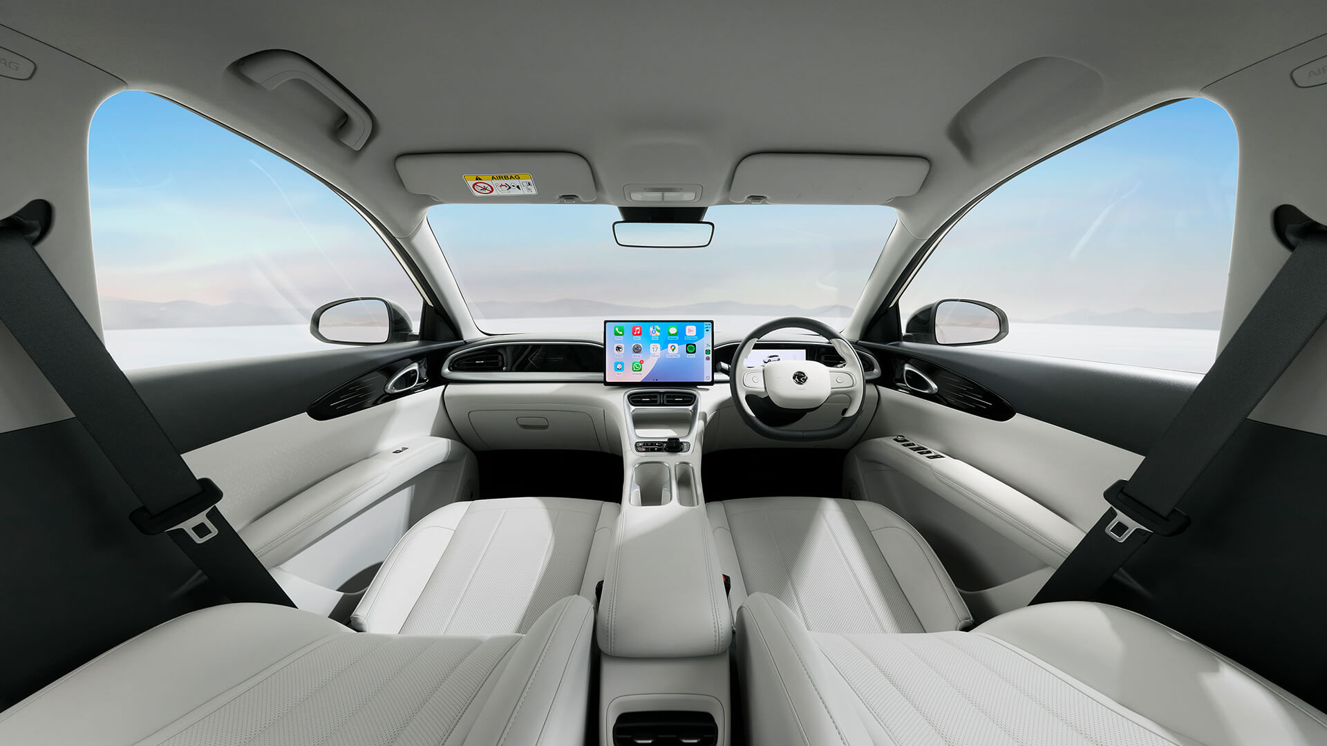 e.MAS 7 PHEV Alabaster White Interior